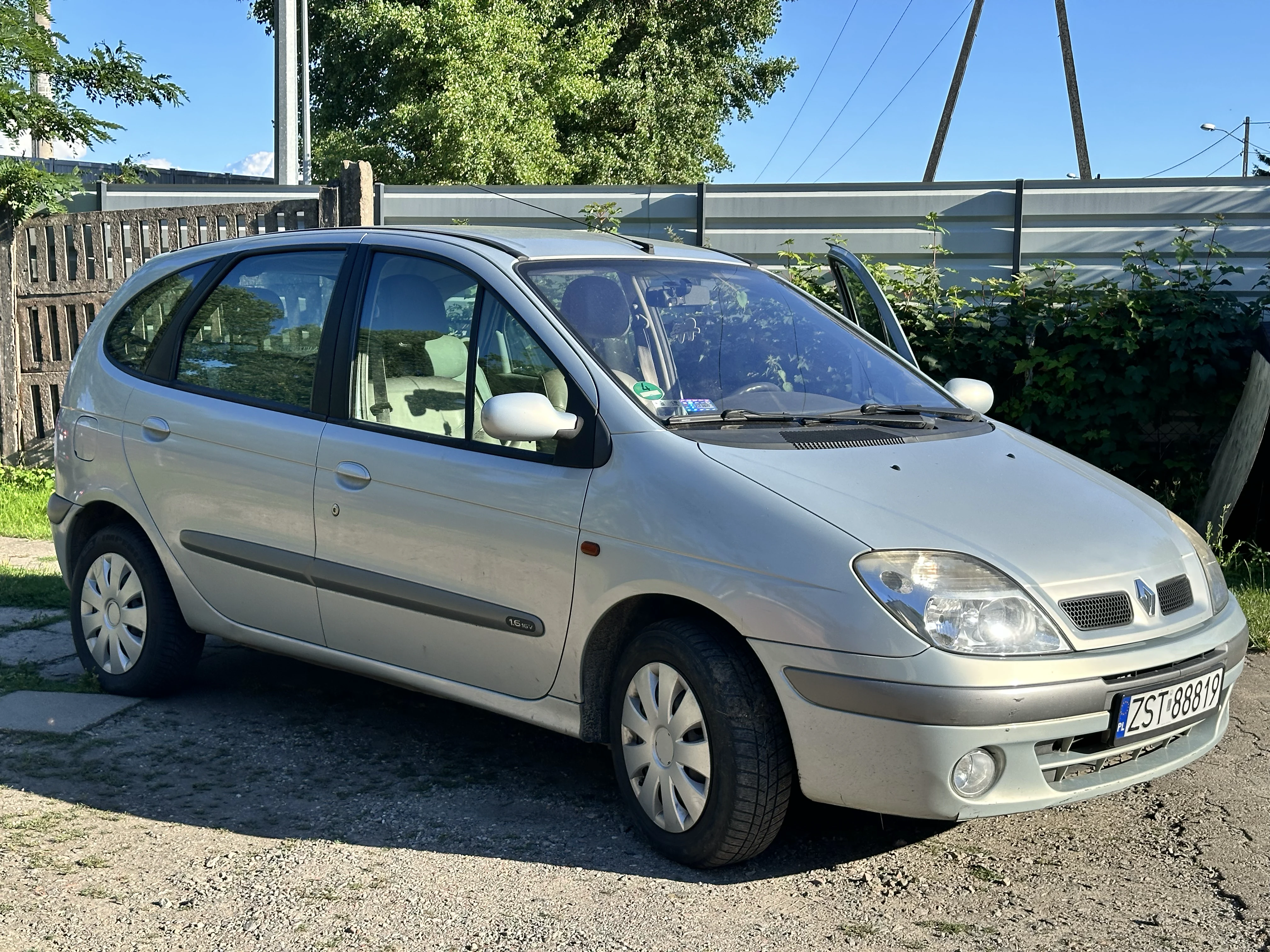 Renault Scenic — drugie zdjęcie